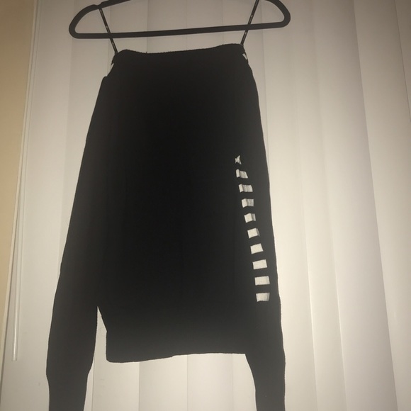 Cute Elephant Knit Sweater - Picture 2 of 2